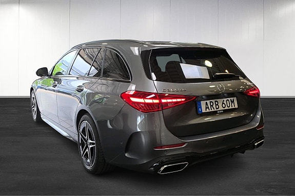 Mercedes-Benz C300 4 of 18