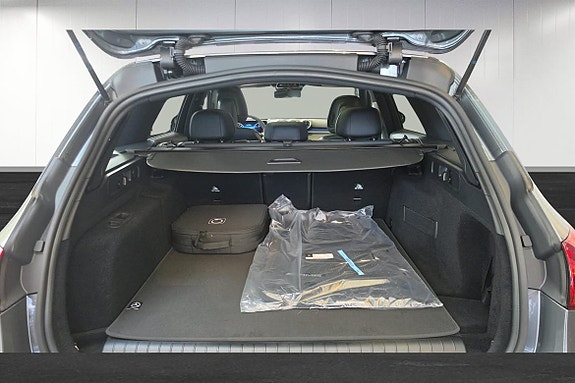 Mercedes-Benz C300 18 of 18