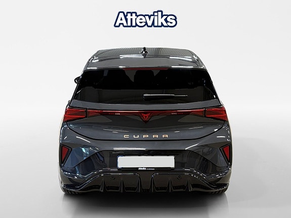 Cupra Born 4 of 14