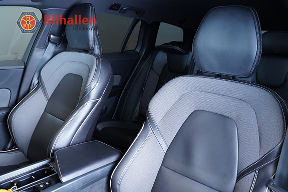 Volvo V60 Cross Country 16 of 22