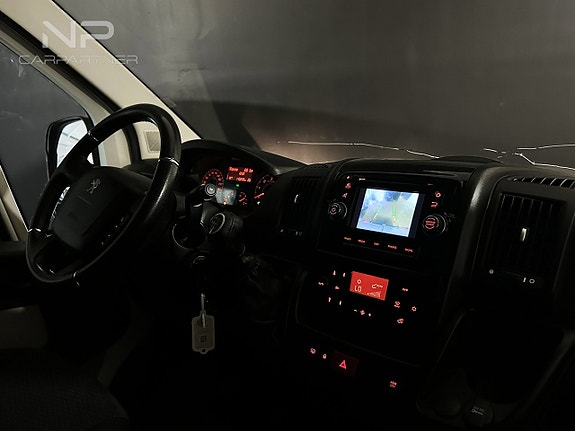 Peugeot Boxer 14 of 22