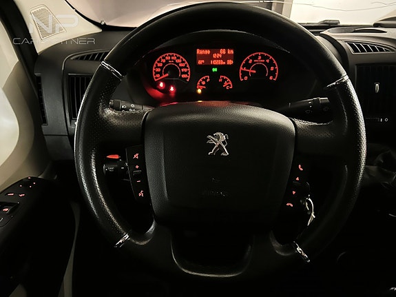 Peugeot Boxer 16 of 22