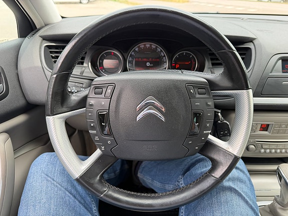 Citroen C5 16 of 28