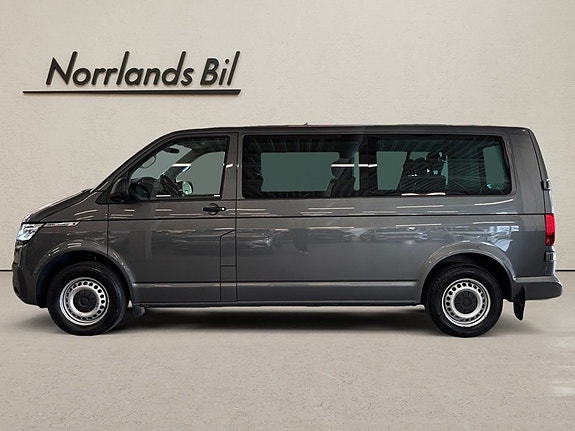Volkswagen Caravelle 2 of 5