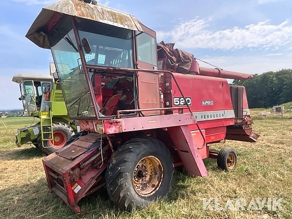 Tröska Massey Ferguson 520 2 of 5