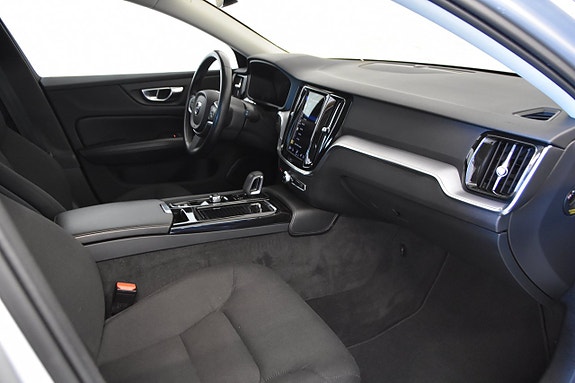 Volvo V60 10 of 13