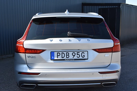 Volvo V60 8 of 13