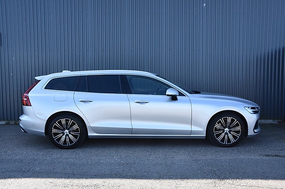 Volvo V60 3 of 13