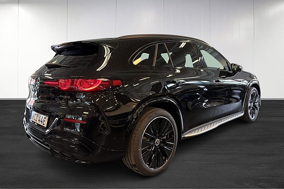 Mercedes-Benz GLC400 7 of 26