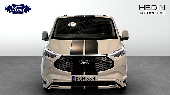Ford E-Custom 8 of 15