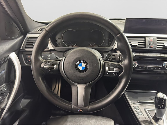 BMW 320 14 of 24