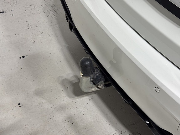 BMW 320 9 of 24