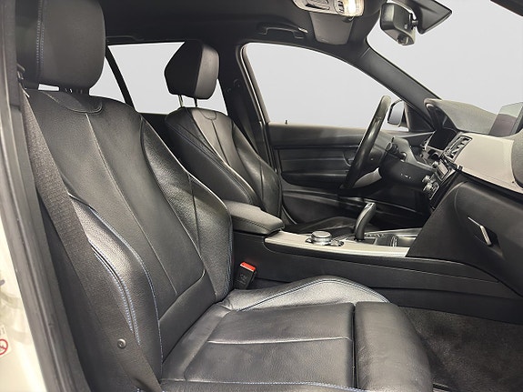 BMW 320 10 of 24