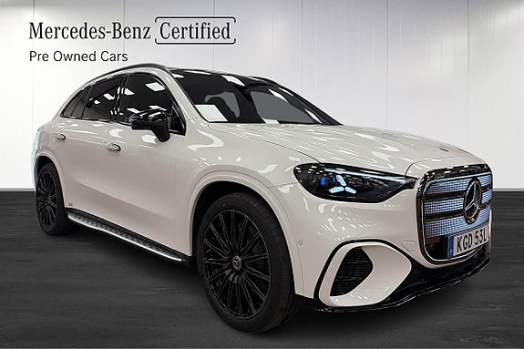 Mercedes-Benz GLC400 3 of 26