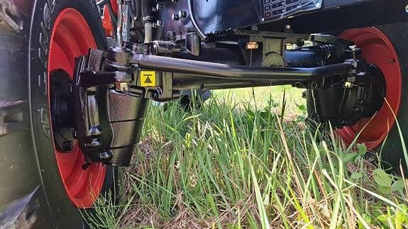 Kompakttraktor Hinomoto HM-275 4WD Frontlastare 10 of 12