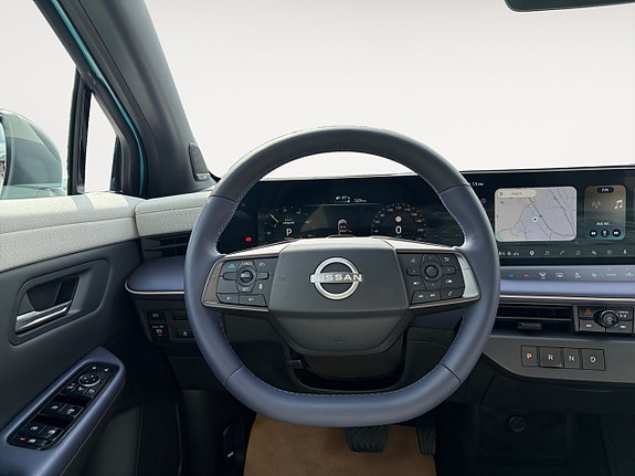 Nissan Leaf 9 of 20