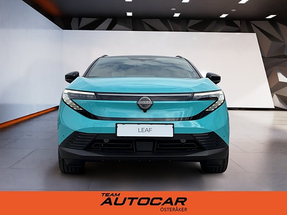 Nissan Leaf 3 of 5