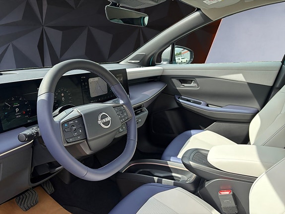 Nissan Leaf 8 of 20