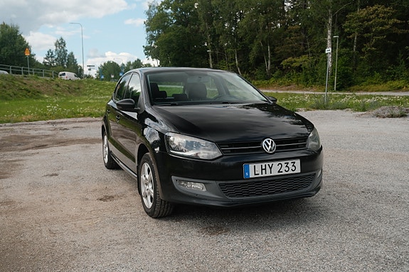Volkswagen Polo 3 of 5