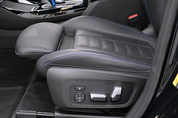 BMW iX3 11 of 27