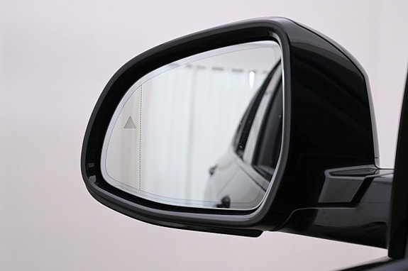 BMW iX3 19 of 27