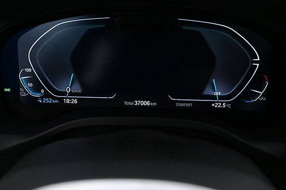 BMW iX3 8 of 27