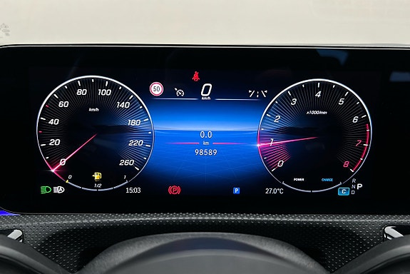 Mercedes-Benz CLA200 7 of 22