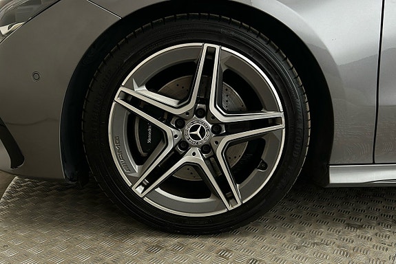 Mercedes-Benz CLA200 12 of 22