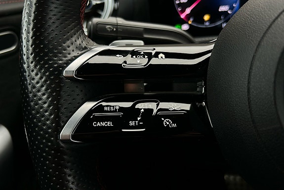 Mercedes-Benz CLA200 20 of 22