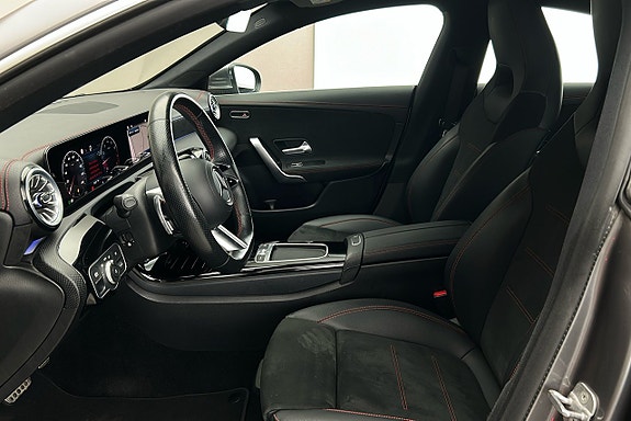 Mercedes-Benz CLA200 10 of 22