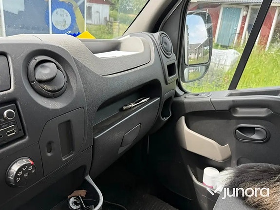 Renault Master 19 of 28