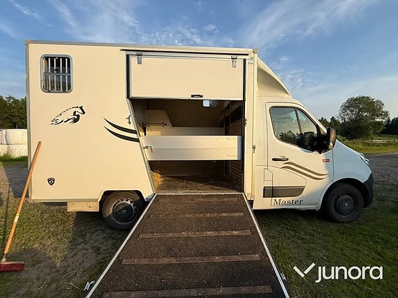 Renault Master 8 of 28