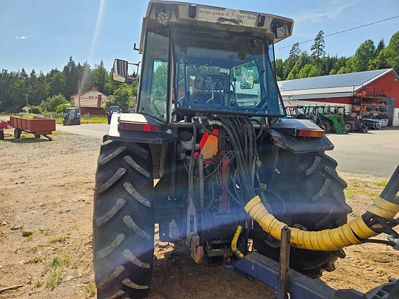 Massey Ferguson 3060 + Vreten HVV9 5 of 5