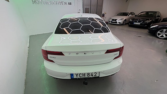 Volvo S90 9 of 30