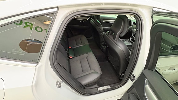 Volvo S90 20 of 30