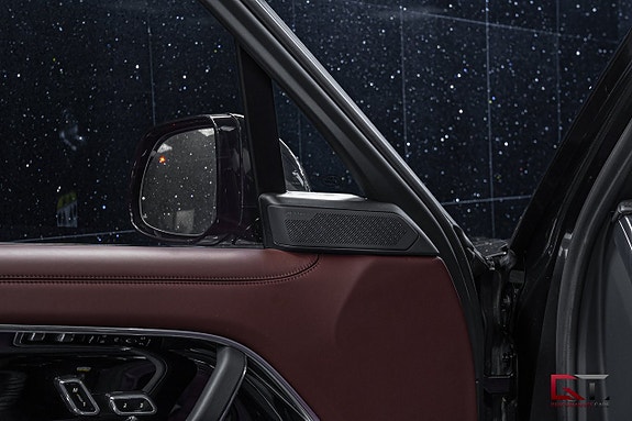 Land Rover Range Rover 10 of 22