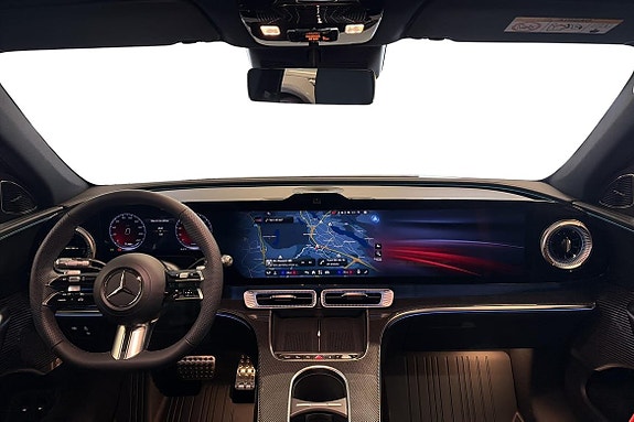 Mercedes-Benz GLC400 11 of 25