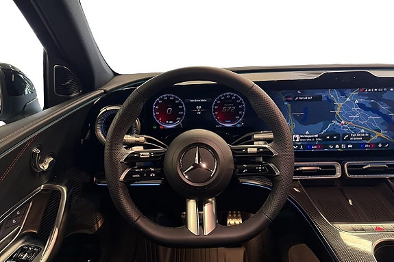 Mercedes-Benz GLC400 12 of 25