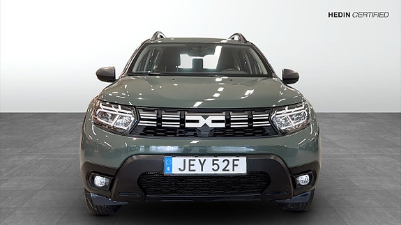 Dacia Duster 2 of 5