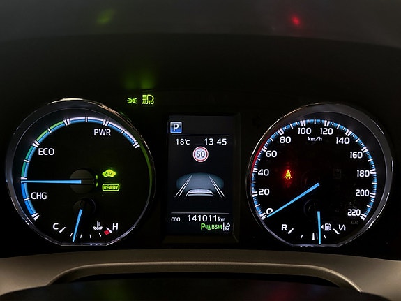 Toyota RAV4 15 of 27