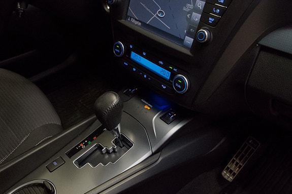 Toyota Avensis 22 of 24