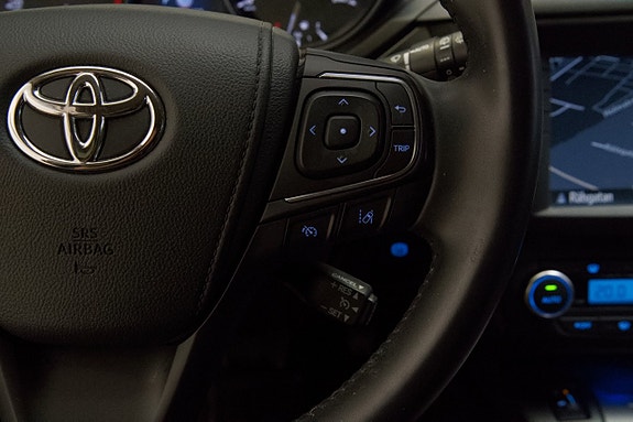 Toyota Avensis 18 of 24