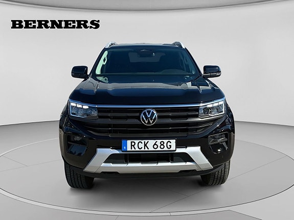 Volkswagen Amarok 8 of 15