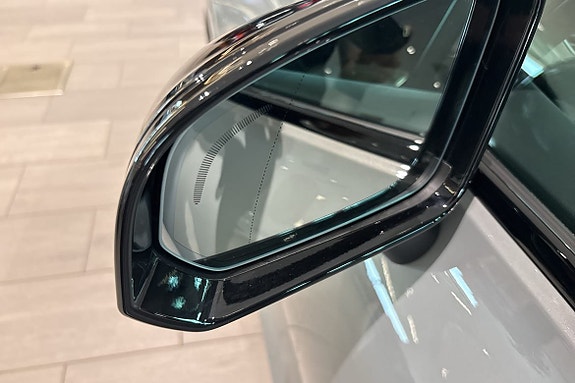 Volvo V60 16 of 30