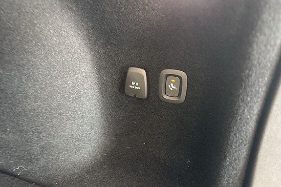 Volvo V60 14 of 30