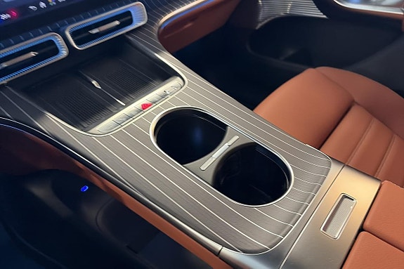 Mercedes-Benz GLC400 19 of 24