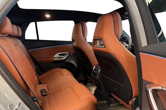 Mercedes-Benz GLC400 22 of 24