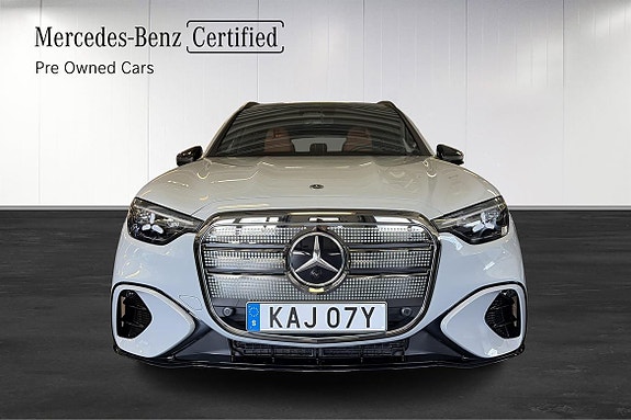 Mercedes-Benz GLC300 de 2 of 5