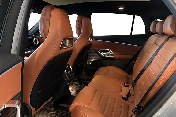 Mercedes-Benz GLC400 23 of 24