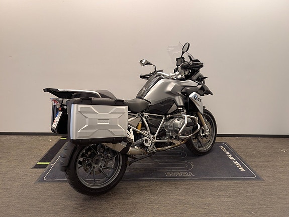 BMW R1200GS 3 of 8